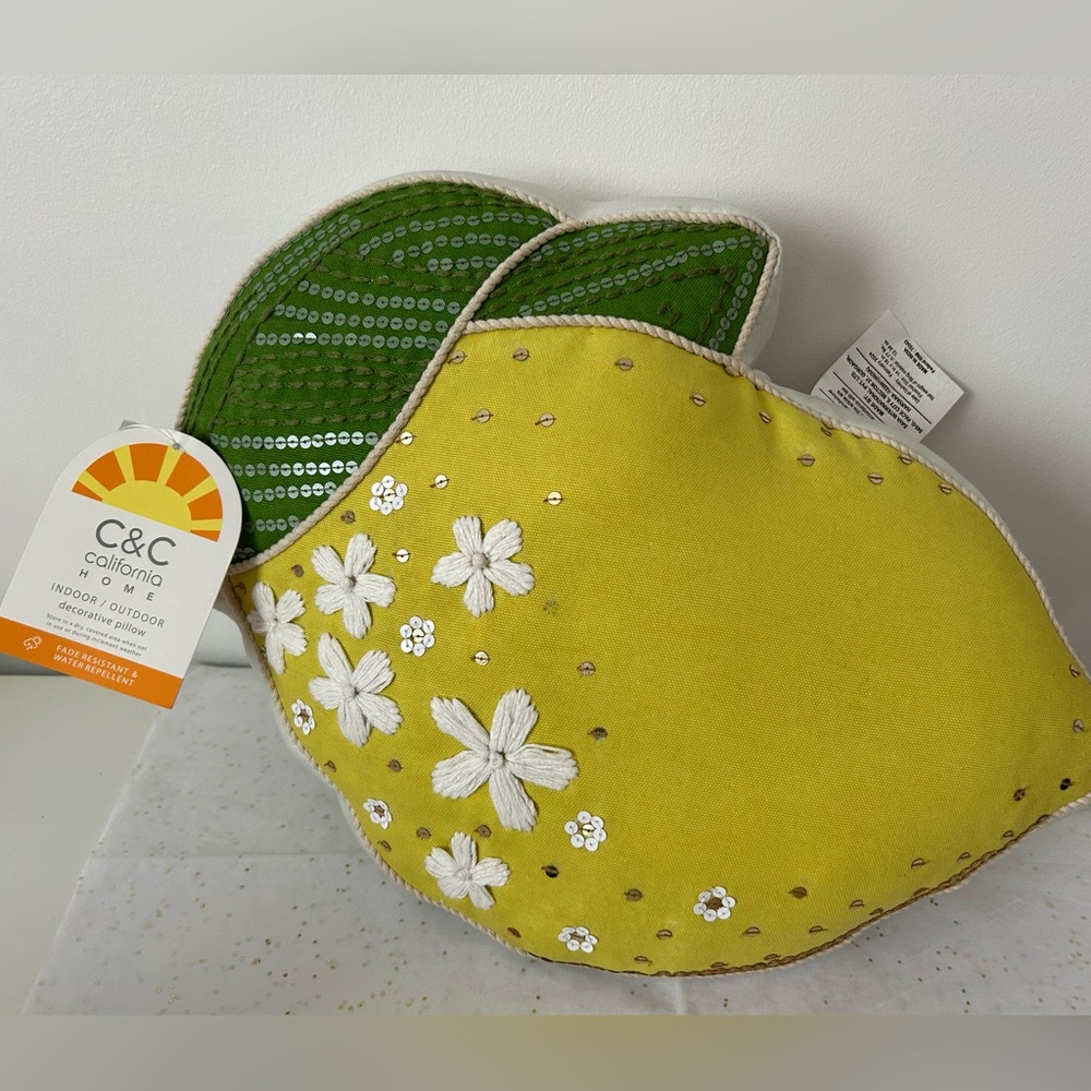 Decorative Lemon Shaped Pillow Outdoor Cushion Summer NWT 🍋⛱️